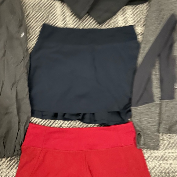 Lululemon size 6 - Picture 4 of 14